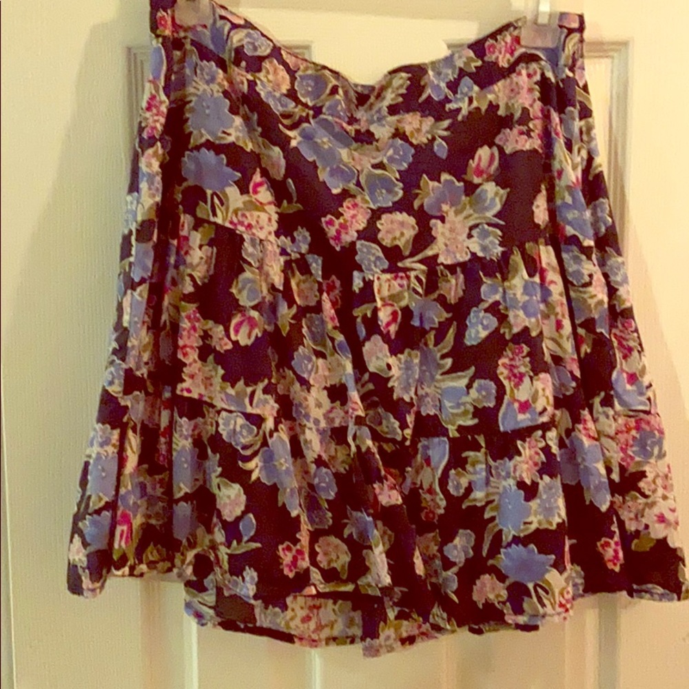 Navy Floral Mini ruffle skirt